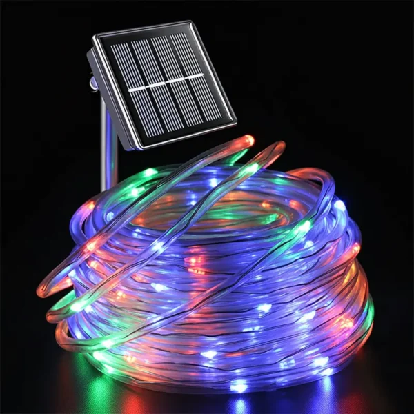 Crevo solarne sijalice 20m šarena pruža raskošno osvetljenje i unosi magiju u terase, dvorišta i sve vrste prostora