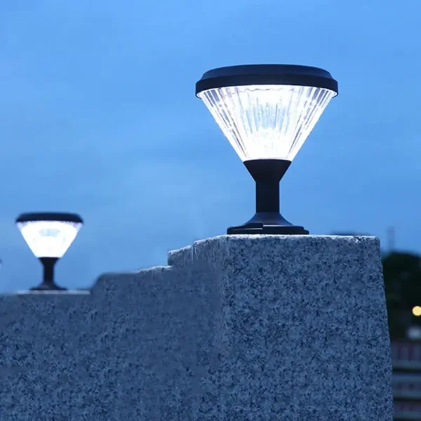 Solarna ulična lampa