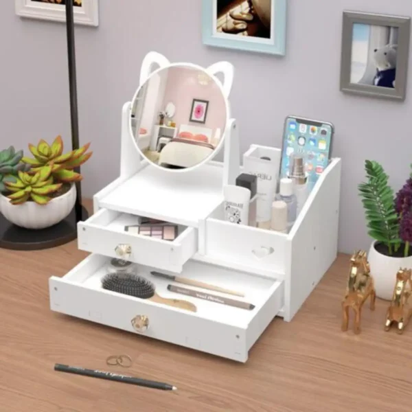 Mini organizator kozmetike